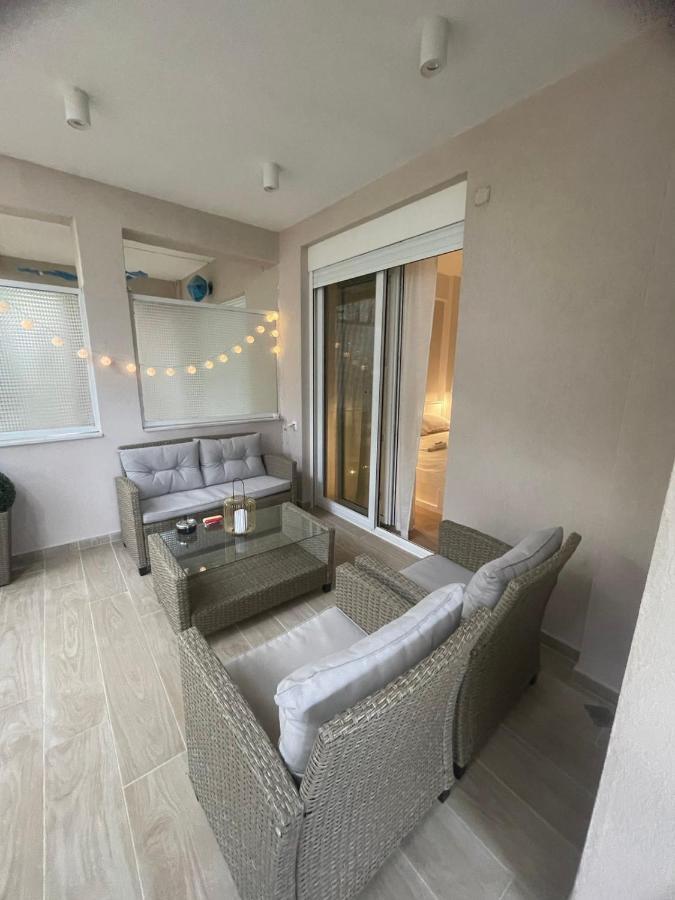 Sea Esta Apartment Néa Péramos Kültér fotó